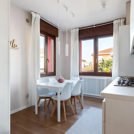 Venice Smile Appartement *